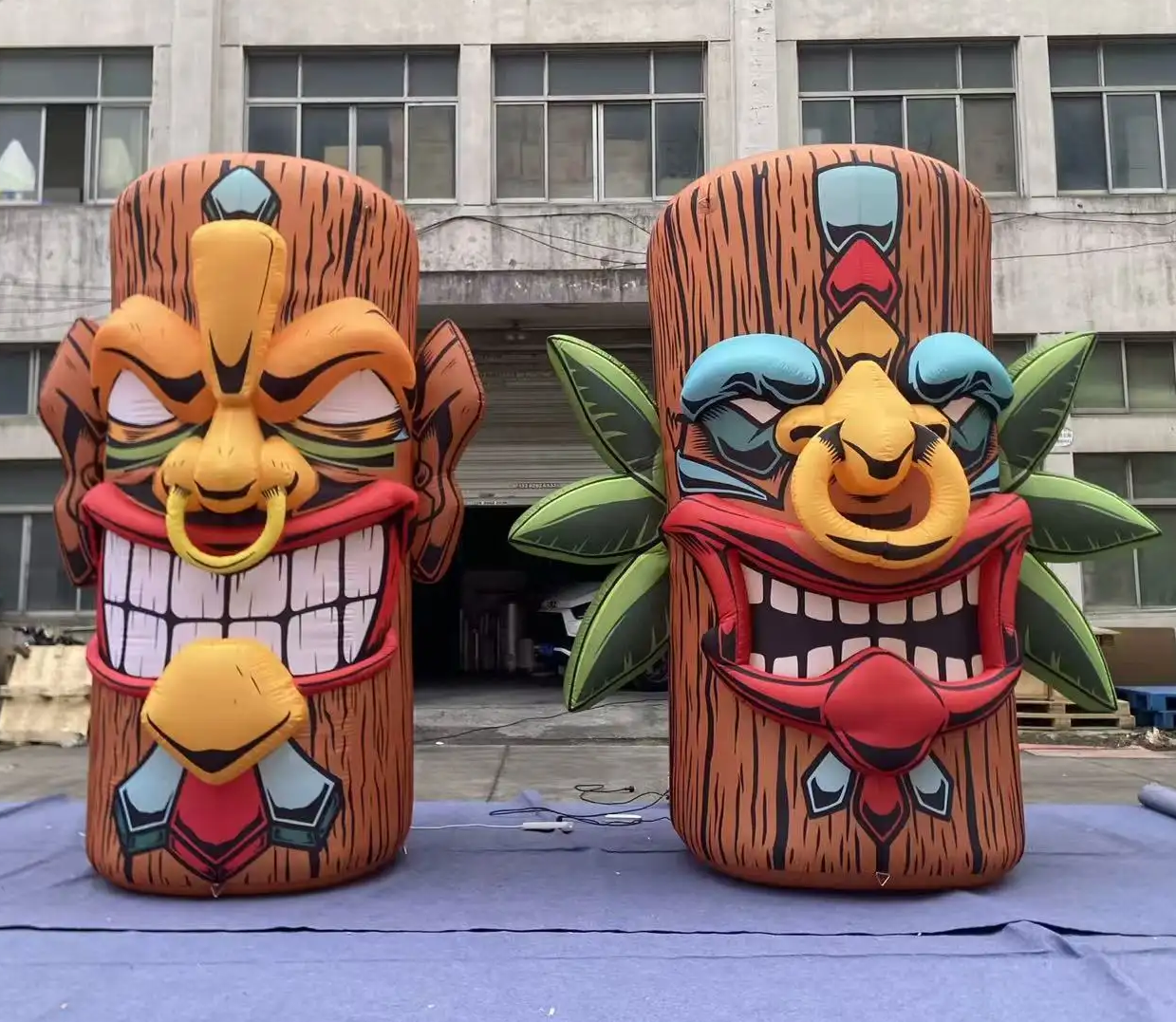 Totem Gonflable Tiki