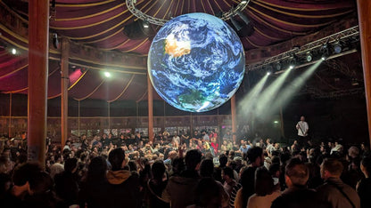 Globe Terrestre Gonflable Lumineux