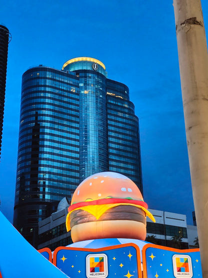 Burger gonflable géant